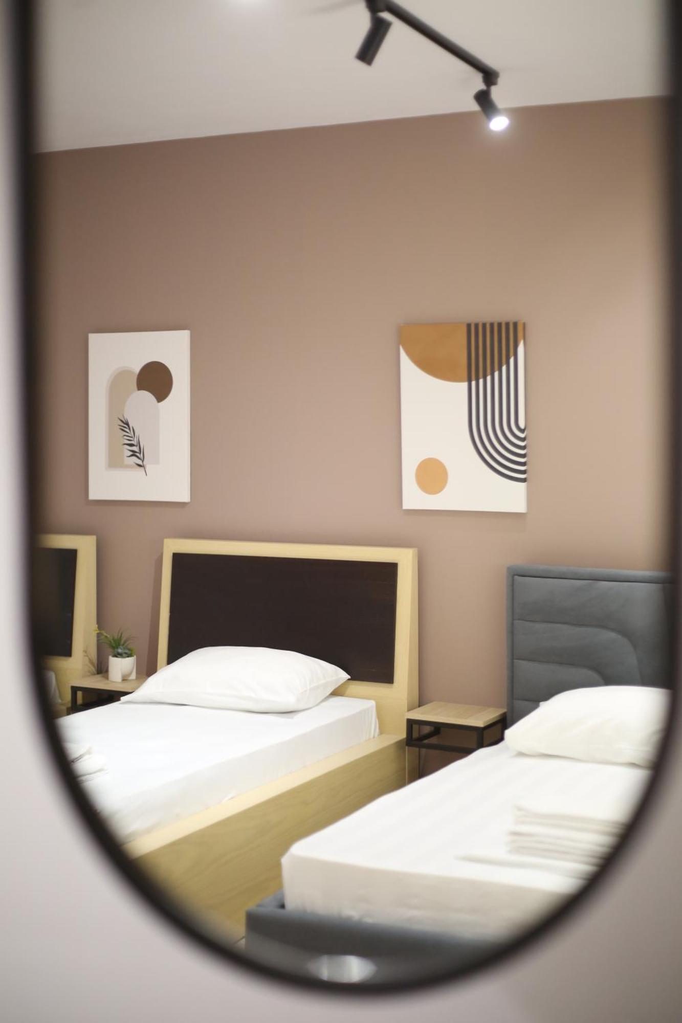 Tekb Rooms & Apartments Vlorë Esterno foto