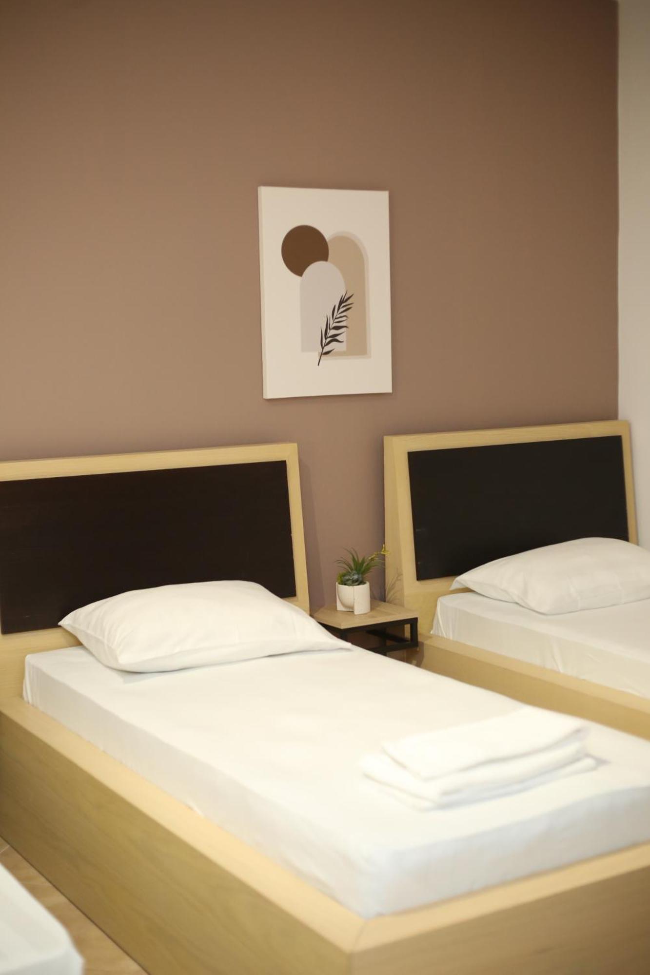 Tekb Rooms & Apartments Vlorë Esterno foto